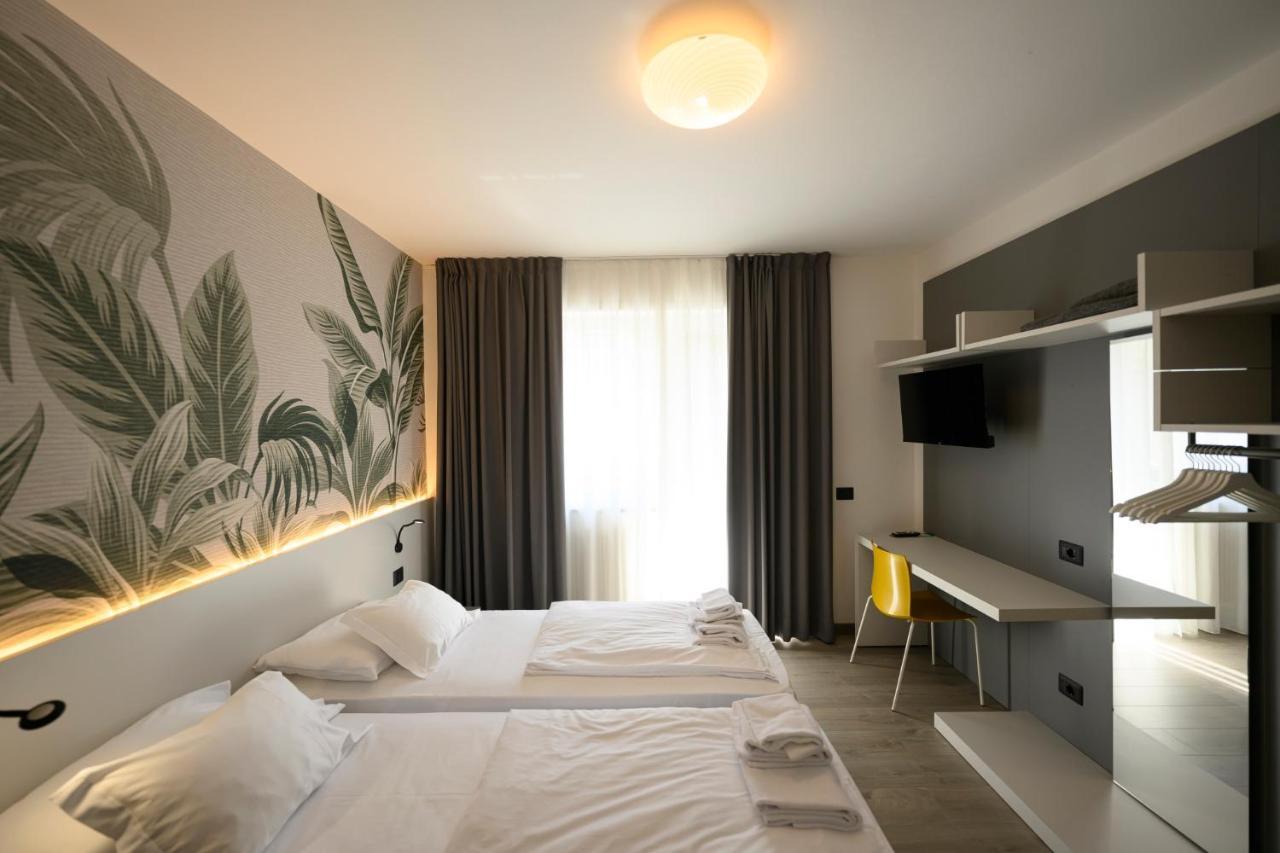 Park Hotel Eden Torbole Sul Garda Екстериор снимка