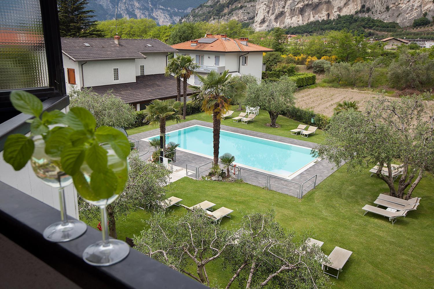 Park Hotel Eden Torbole Sul Garda Екстериор снимка