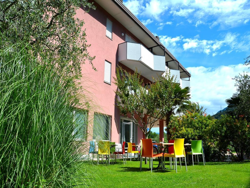 Park Hotel Eden Torbole Sul Garda Екстериор снимка