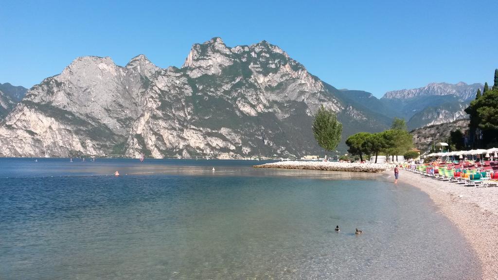 Park Hotel Eden Torbole Sul Garda Екстериор снимка