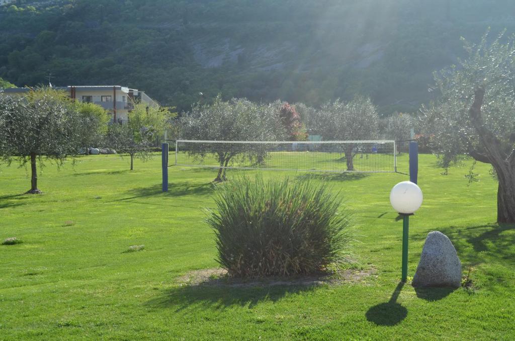 Park Hotel Eden Torbole Sul Garda Екстериор снимка
